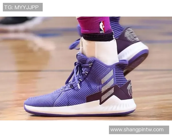 足球球星纷纷上脚潮鞋 谁引领场外时尚潮流新风尚